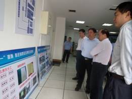 说明: D:\2015年工作\2015.5.8车书记到监控室视察\SAM_2002.JPG